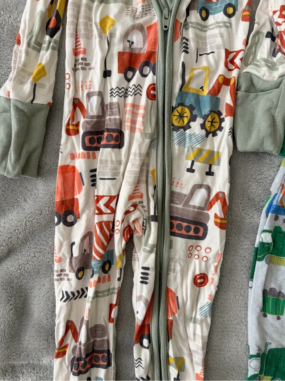 Little sleepies zippies 6-12months set of 2 - Picture 5 of 5